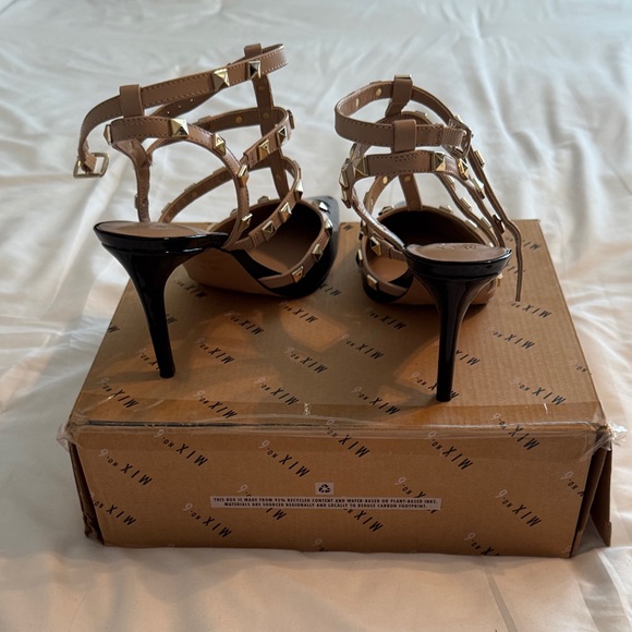 Mix No. 6 Liraven Black and Tan Studded Heels size 10 - Picture 4 of 6